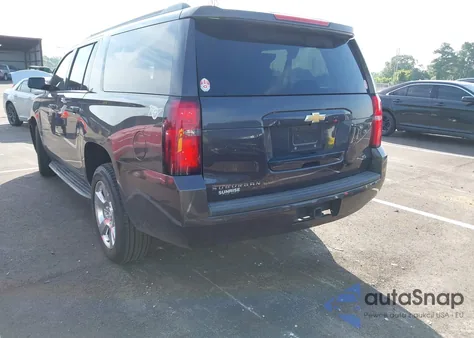 2016 Chevrolet Suburban C1500 Lt z USA, uszkodzony, nr VIN 1GNSCHKC7GR166857